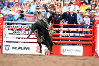 Cheyenne Friday Semi Finals Bull Riding (479) Sage Kimzey
