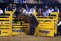 Round 1 Bareback Riding (154) Ty Breuer, Worth the Whiskey, Pete Carr