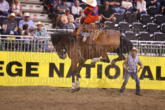 Sunday Night Saddle Bronc (1139) Jack Smithson, UTNM, Im'a Be, Vold