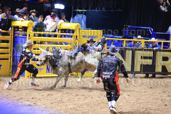 NFR RD Six (3641) Bull Riding Hayes Weight Zombie Time Burch Rodeo