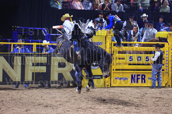 NFR 23 Round Three (648) Bareback Riding  Mason Clements Breaking News Frontier Rodeo