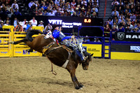 NFR RD Two (2212) Saddle Bronc , Spencer Wright, Utopia, Stace Smith