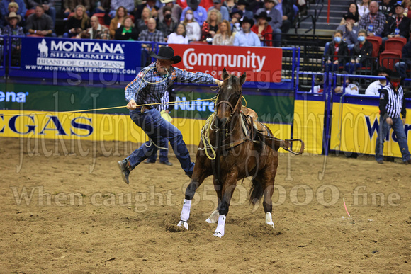 NFR RD ONE (4015) Tie Down Roping, Caleb Smidt