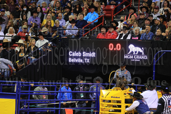 NFR RD ONE (4001) Tie Down Roping, Caleb Smidt