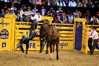 NFR RD ONE (3025) Saddle Bronc , Wade Sundell, Sue City Sue, Mo Betta