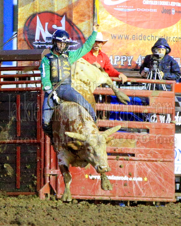 Mandan Two Sage Kimzey, 88.5 points on Dakota Rodeo's Sitting Bull