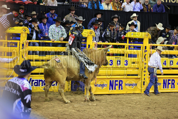 NFR RD ONE (6678) Bull Riding , Sage Kimzey, Grand Slam, Brookman