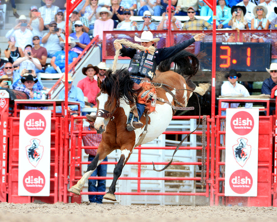 Chey Short (2841)Brody Cress, 87.5 points on Stace Smith Pro Rodeo’s Resistol’s Top Hat,