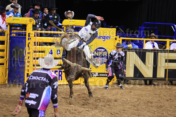 NFR RD ONE (5596) Bull Riding , Boudreaux Campbell, Space Unicorn, 4L and Diamond S