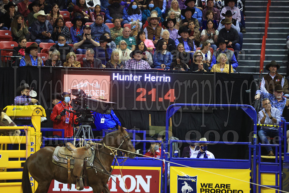 NFR RD Three (2980) Tie Down Roping , Hunter Herrin