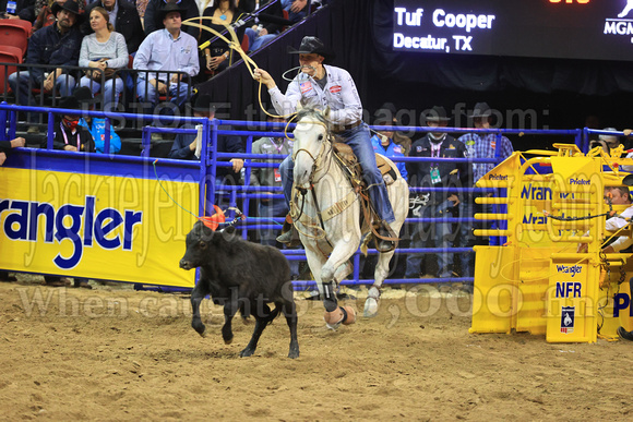 NFR RD ONE (3964) Tie Down Roping, Tuf Cooper