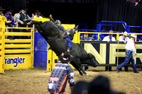 Round 2 Bull Riding (1405)  Reid Oftedahl, Under the Influence, Rafther H
