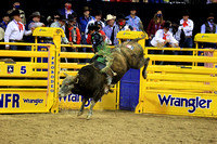 NFR RD ONE (6219) Bull Riding , JB Mauney, Cocktail Diarrhea, Painted Poney Championship, Winner
