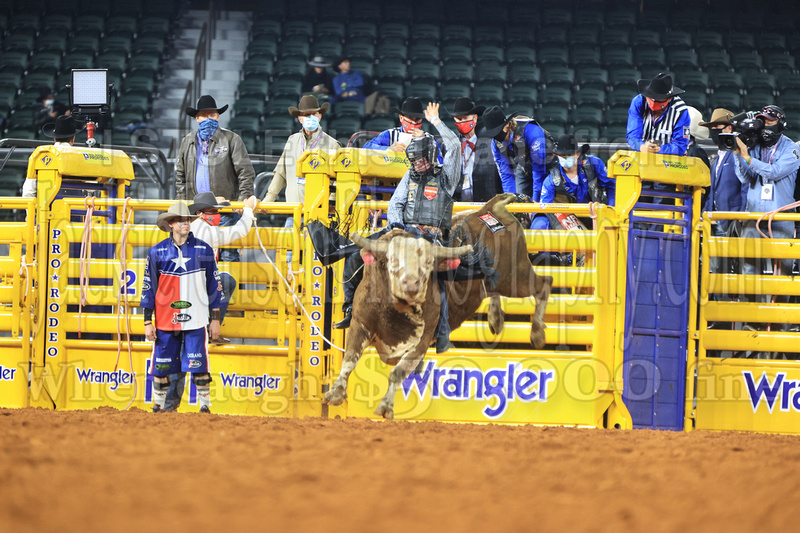 NFR RD One Bull Riding NFR RD One (6632)