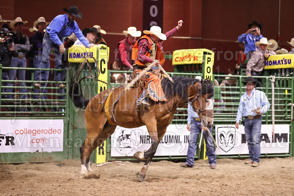 Sunday Night Saddle Bronc (1170) Jack Smithson, UTNM, Im'a Be, Vold